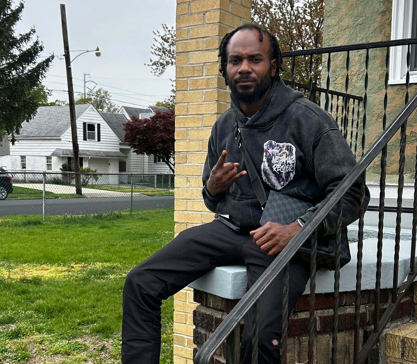 ACID WASH DISTRESSED Charcoal Hoodie